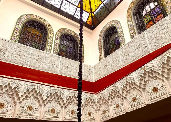 Riad Kamal de luxe avec jacuzzi et trois piscines au cœur de Marrakech Marrakesh